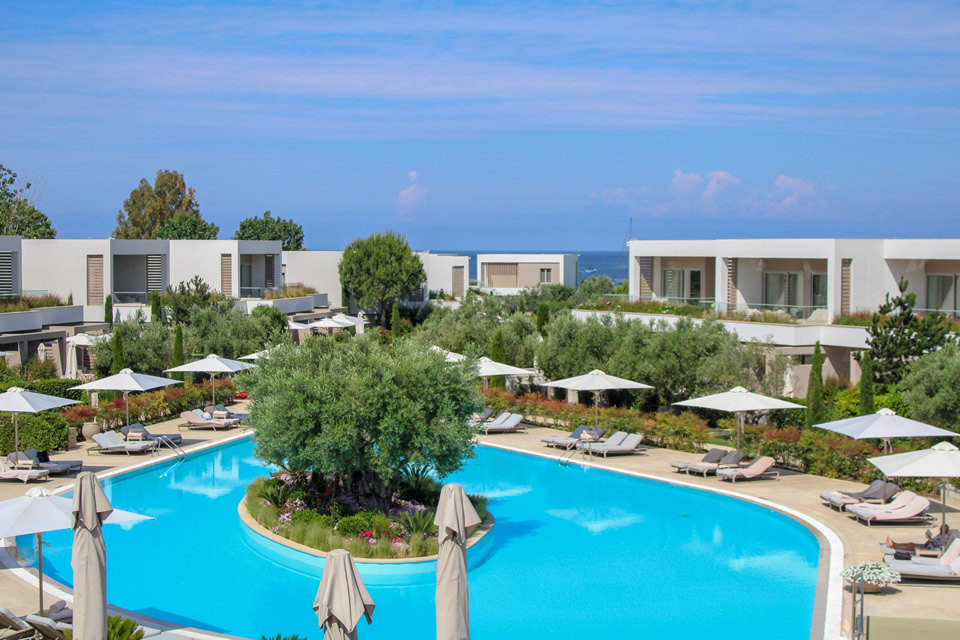 CITY College students visit SANI Resort in Halkidiki